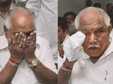 Karnataka BJP rebuffs attempts to bring Yeddyurappa back