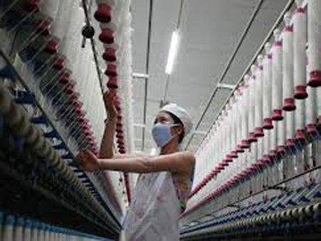 China's manufacturing growth rate slows down
