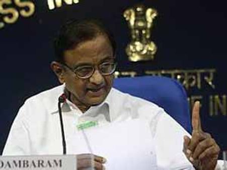 Govt targeting a level for rupee, says Chidambaram