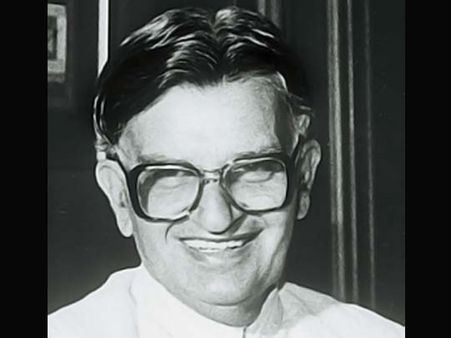 Former minister & Salman Khurshid's father passes away