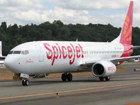 SpiceJet to launch thrice a week flight Ahmedabad-Muscat flght