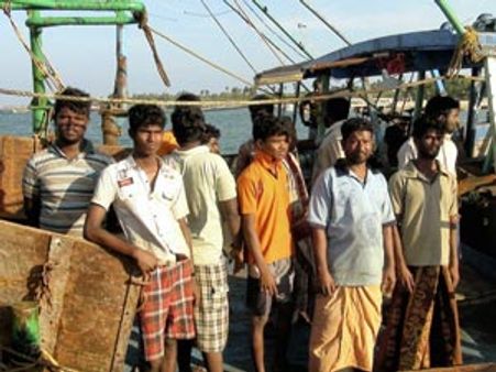 Court in Lanka orders release of 8 Indian fishermen