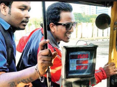 Mumbai: 23-year-old harassed by two, was travelling alone in auto