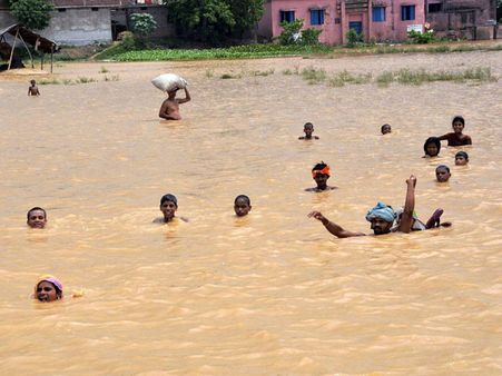 Over 1.5 million affected, 160 killed in Bihar floods (in pics)