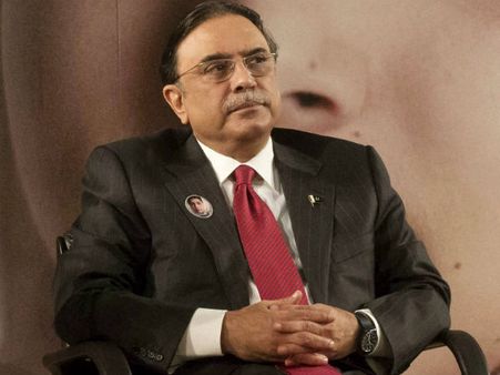 Pakistan: Zardari steps down as president; Mamnoon set to take charge