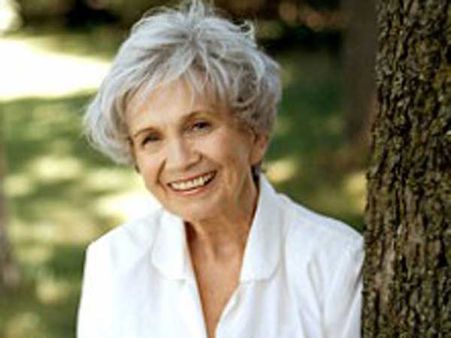Canadian author Alice Munro wins Nobel literature prize