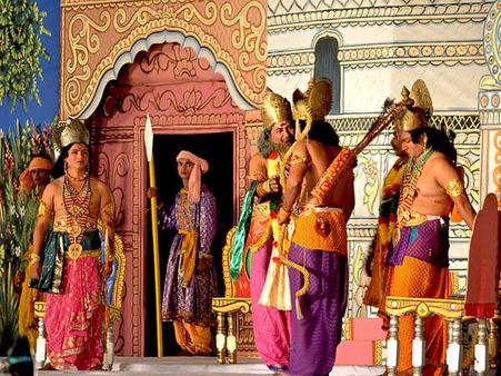 Unidentified men pelt stones at a Ramlila in Muzaffarnagar