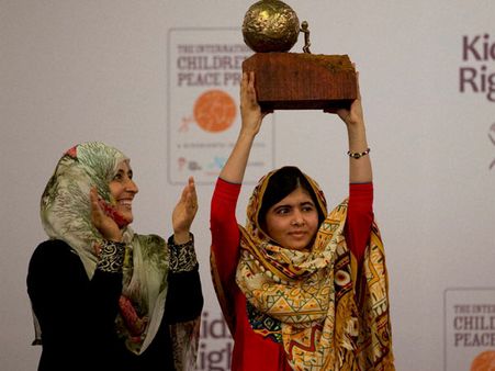 Malala Yousufzai to be honoured by Karnataka's Lingayat pontiff