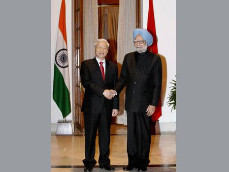 Pics: India-Vietnam sign pact to widen oil exploration in South China