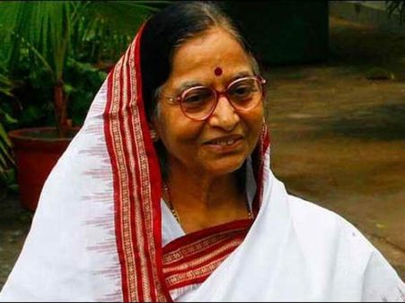 Pratibha Patil returns all official gifts to Rashtrapati Bhavan