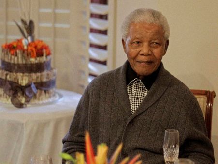 Nelson Mandela's funeral ends, leader to be buried in Qunu (Pics)