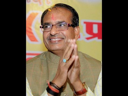 Shivraj Singh Chouhan takes oath as MP CM for 3rd term