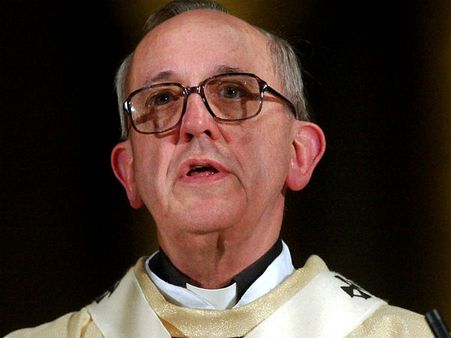 Focus on Jesus during Christmas, says Pope
