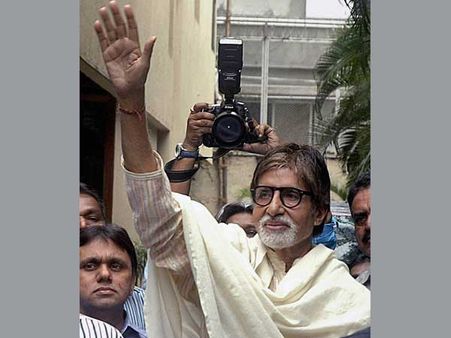 Just Dial helps Amitabh Bachchan's financial fortunes
