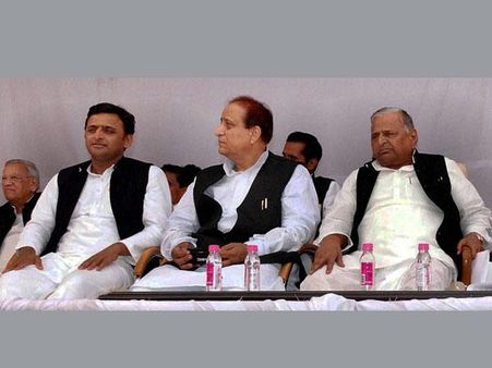 SP leader arrested for assaulting toll plaza staffers