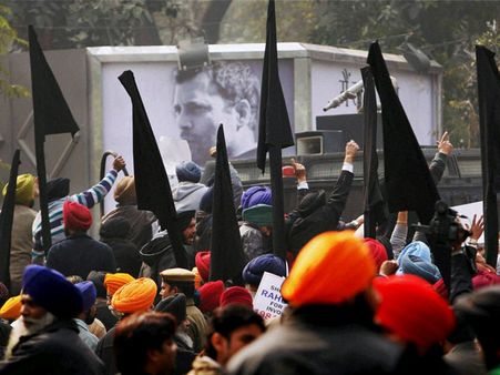 Sikh bodies hold anti-Congress protests after Rahul Gandhi's remarks