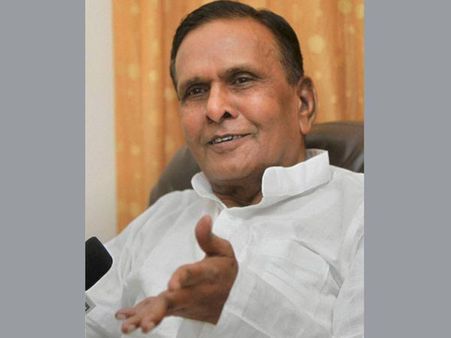 Modi has to be kept away from power, says Beni Prasad Verma