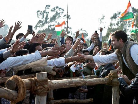 Opposition indulges in “khoon ki rajneeti: Rahul in Dehradun rally