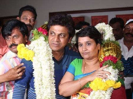 Geetha set to give tough competition to Yeddyurappa from Shimoga?