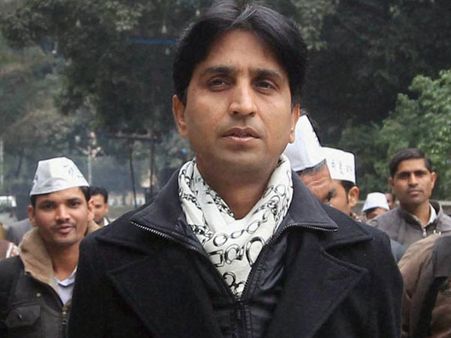 Vishwas calls 'differences' with AAP, generation of media