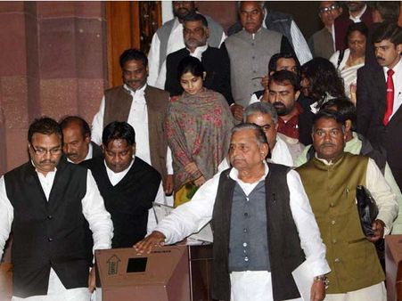 SP changes candidate for Sitapur LS seat