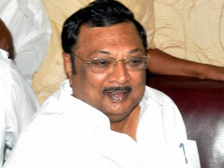 Alagiri meets Chidambaram