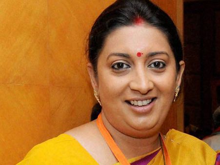 Will Smriti be a giant-killer in Amethi?