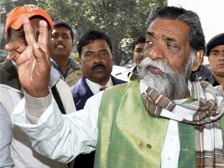 JMM chief Shibu Soren files nomination papers