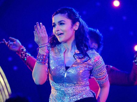 Saifai controversy: Alia Bhatt regrets being politically unaware