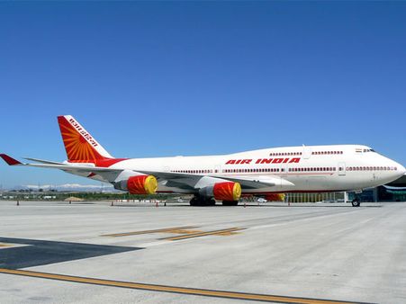 Air India to raise Rs 300 cr bank loan to pay for 3 Dreamliners