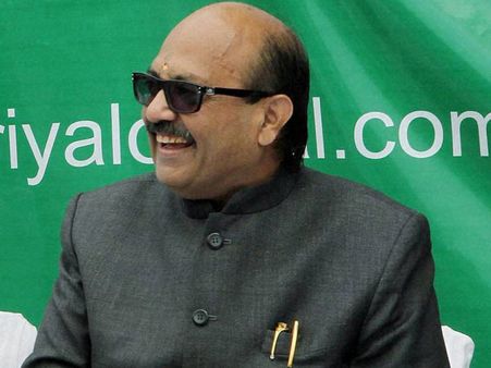 Amar Singh, wife assets worth about Rs 100 crore