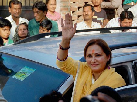 Jaya Prada flays Mulayam Singh Yadav over rape remark