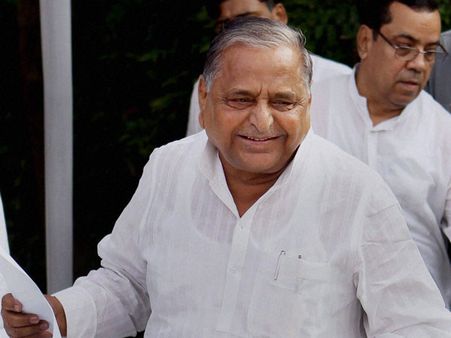 Mulayam no hero for Mainpuri's young (Election Special)