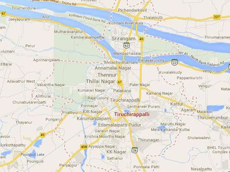 TN: Former minister's house searched by poll officials