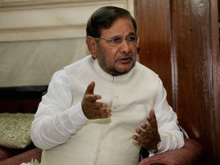 Sharad Yadav alleges use of money to influence media