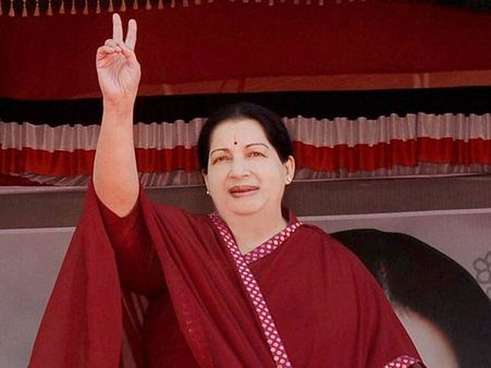 Jayalalithaa's 750 pairs of slippers, 10,500 sarees guarded by 4 cops at Bengaluru