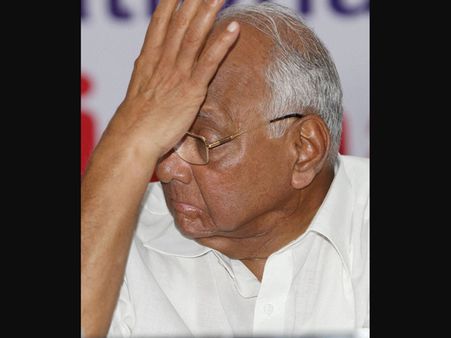 Pawar for more seats in Maharashtra polls, NCP blames Congress for rout