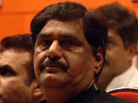 Gopinath Munde's death: Driver arrested for collision with car