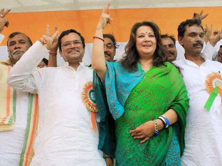 Moon Moon Sen 'happy' with many women in Lok Sabha this time around