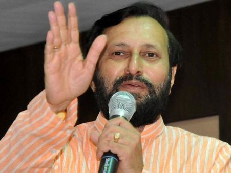 Govt looking to enact law to stop attacks on press: Prakash Javadekar