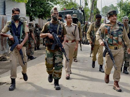 LeT foreign guerrilla killed in Kashmir gunfight