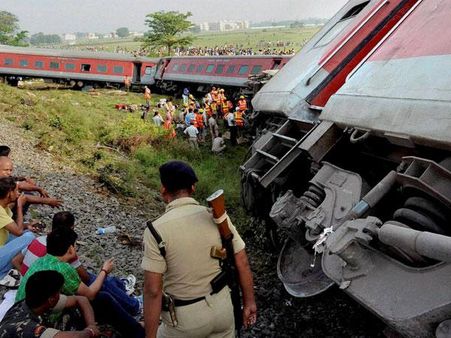 All angles will be considered during probe in derailment: Gowda