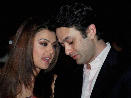 Saw Ness grabbing Preity's arm on May 30: Witness