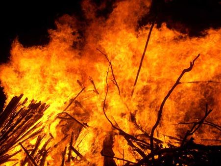 Pipeline fire: Central committee visits Nagaram village