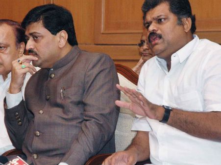Paid news case: Ashok Chavan has reasons to worry