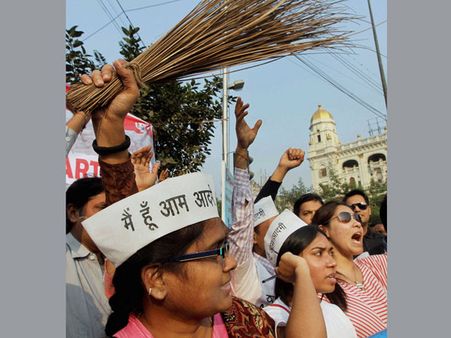 AAP appoints 3 leaders as national observers