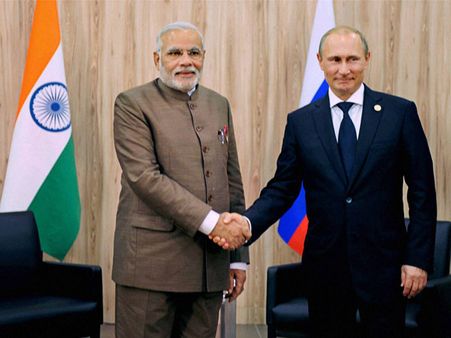 PM meets Putin; favours broadening of strategic partnership