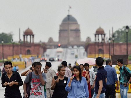 Delhi shoppers more e-commerce savvy: Survey