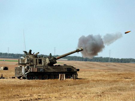 Israel and Gaza militants resume firing after 72-hour truce expires