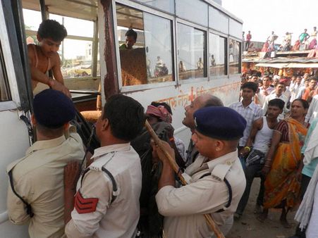 10 killed in stampede in Chitrakoot temple, MP
